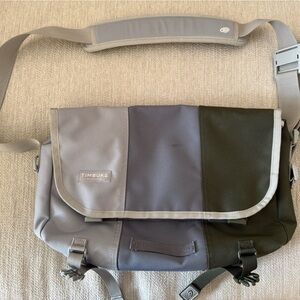 Timbuk2 Two-Tone Gray and Green Messenger Bag